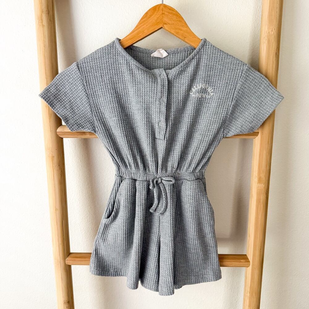 Zara Girls Gray Waffle Knit Romper Size 6 Tie Waist Short Sleeve